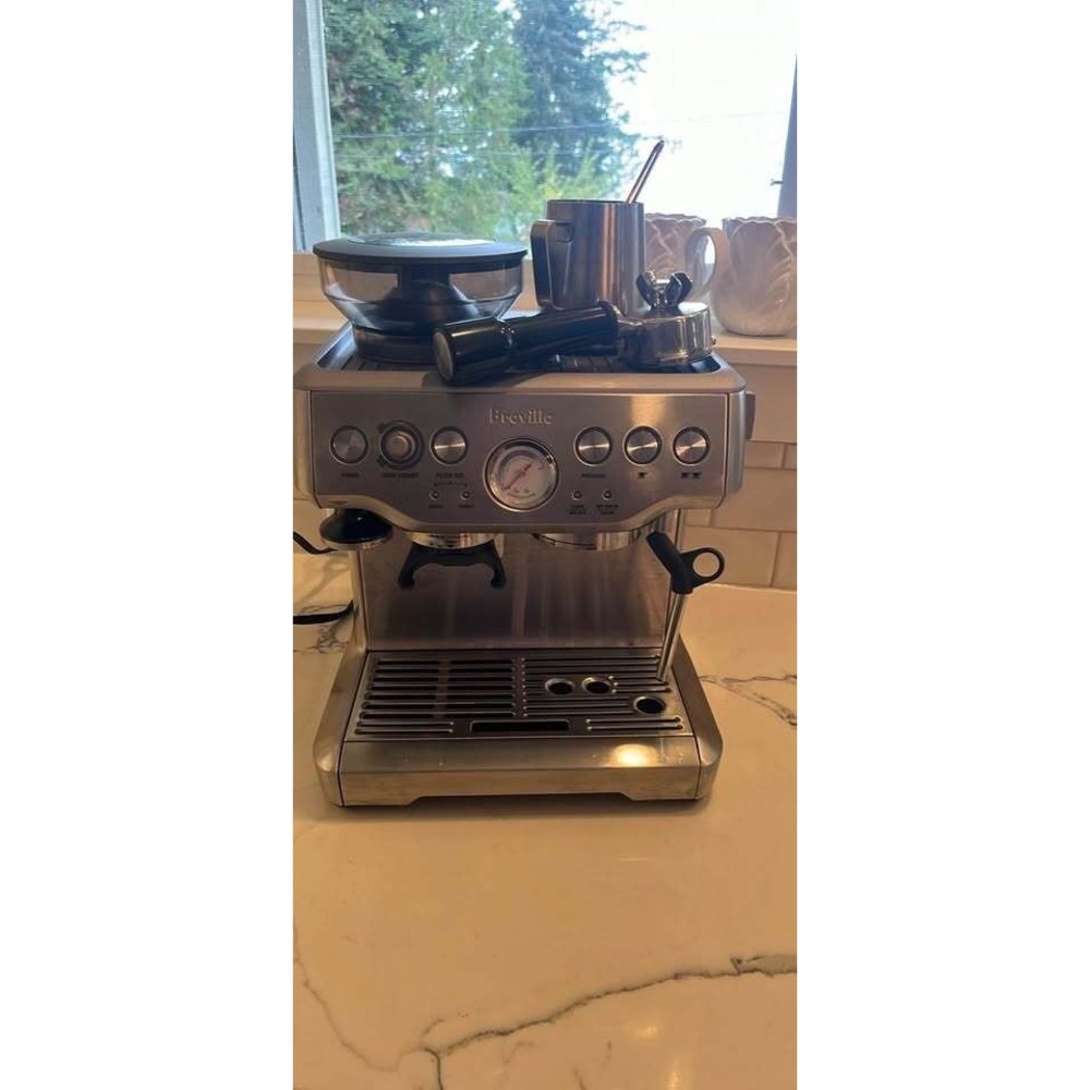 Breville BES870XL Barista Express Espresso Machine Accessories As Shown EUC